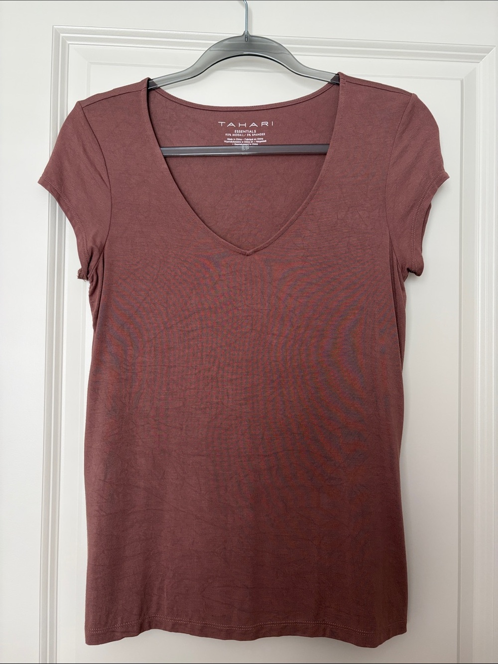 Tahari Short Sleeve V-Neck Top - Mauve